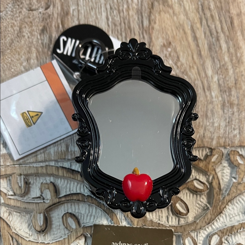 Bath & Body Works Black Key Holder with Red Apple Accent